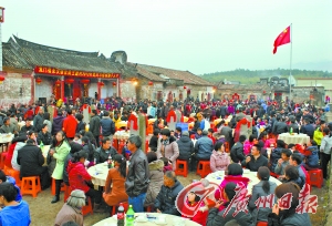 官田王屋古建築群：“做棚”節慶