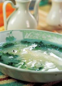 銀魚翡翠羹
