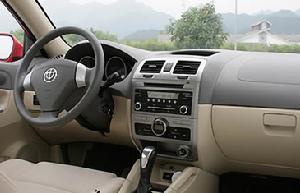 （圖）駿捷Cross