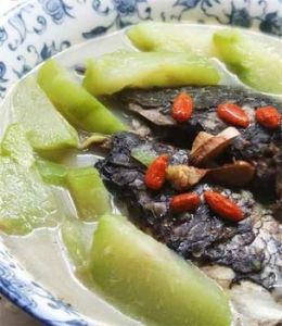 佛手瓜滾烏江魚頭湯 佛手瓜滾烏江魚頭湯