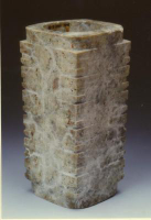 餘杭良渚文化遺址出土玉琮