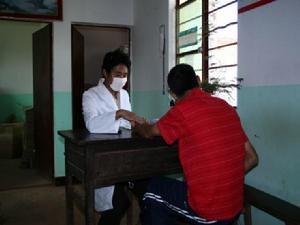 上碑廳村-鄉衛生院診室