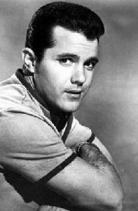 約翰·阿什利 約翰·阿什利