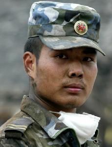 《人民子弟兵》 《人民子弟兵》