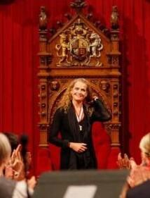 朱莉·佩耶特 朱莉·佩耶特