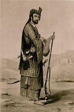 著波斯裝的萊亞德