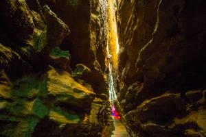 地下裂縫景區 地下裂縫景區