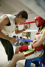 我的野蠻女同學劇照