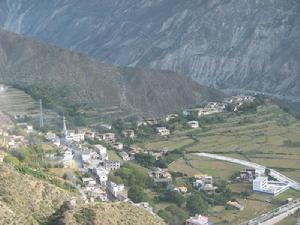 奔子欄村 奔子欄村