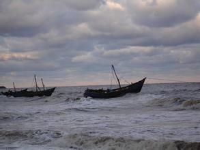 濁浪排空 濁浪排空