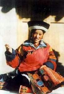 土族服飾 土族服飾