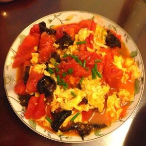 木耳絲瓜西紅柿炒蛋 木耳絲瓜西紅柿炒蛋