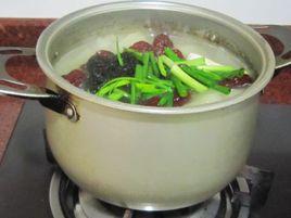 髮菜排骨湯 髮菜排骨湯