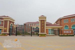 贛州中學校容校貌