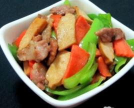 蘿蔔炒肉片 蘿蔔炒肉片