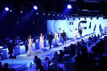 服裝表演考生參加高校招生會