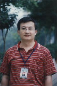 王遠強[瀘州納溪中學校長]