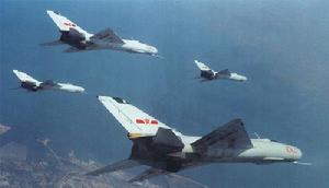 （圖）四機編隊