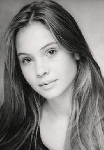 Leah Pipes Leah Pipes