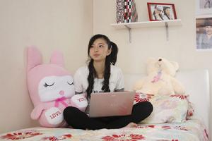 蘇菲在《蘇菲日記》中的清純劇照