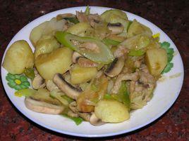 土豆蘑菇 土豆蘑菇