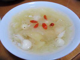 雪梨百合蓮子湯 雪梨百合蓮子湯