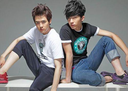 BOBO[中國內地男子演唱組合]