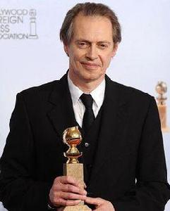 史蒂夫·布西密 史蒂夫·布西密