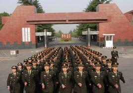 中國人民解放軍洛陽外語學院 中國人民解放軍洛陽外語學院