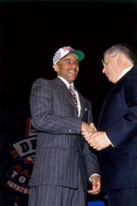 1995年選秀大會，猛龍首輪第7位選擇了達蒙-斯塔德邁爾