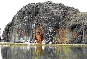 聶當大佛 聶當大佛