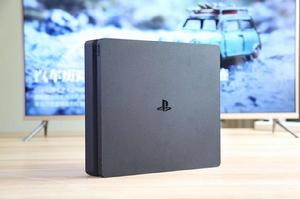 PS4 Slim PS4 Slim