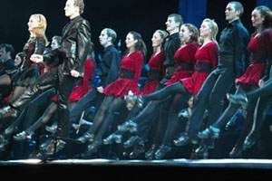 有“愛爾蘭文化使者”之稱的大型舞劇《大河之舞》