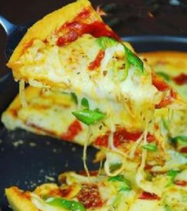 意式米香腸批薩 意式米香腸批薩