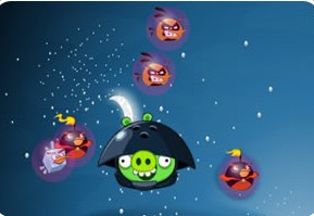 搗蛋豬對戰憤怒小鳥