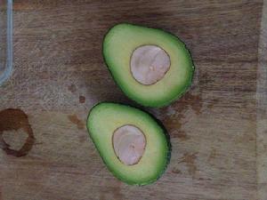 牛油果拌優酪乳