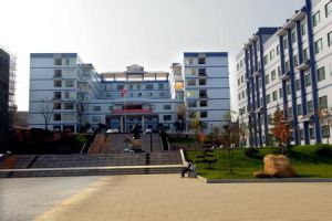 貴州民族學院人文科技學院