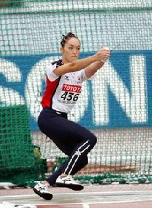 室伏由佳 室伏由佳