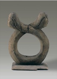 木雕雙人首蛇身俑