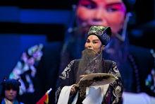 申小梅諸葛亮扮相