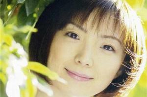 嘉數由美 嘉數由美