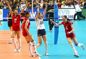 2003年世界盃中國女排奪冠