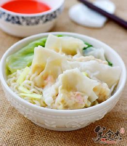 廣式鮮蝦雲吞麵