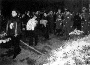 《憨豆特派員》