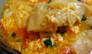 番茄豆腐湯雲吞 番茄豆腐湯雲吞