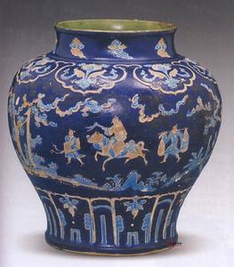 明嘉靖法華三彩人物罐