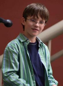 蟲洞效應[2007年羅伯特·沙耶執導美國電影]