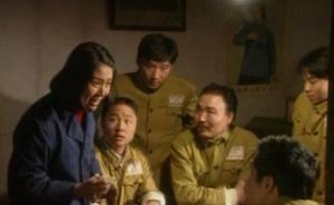 無悔追蹤  劇照