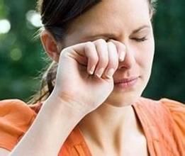 眼部疲勞 眼部疲勞