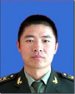 李廷軍[樺南縣縣委常委、武裝部政委]